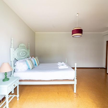 Amorosa Villa, 500M From The Beach By House And People Екстериор снимка