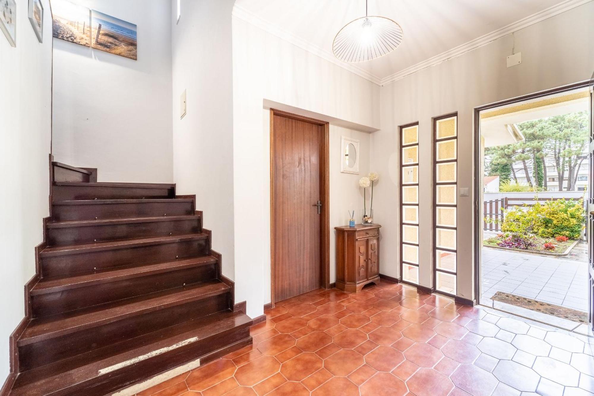 Amorosa Villa, 500M From The Beach By House And People Екстериор снимка